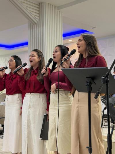 Congresso da União Feminina da Assembleia de Deus começou nesta sexta-feira (15/05)  em Laranjeiras do Sul